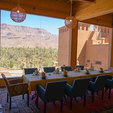 Kasbah Hnini Hotel Igdaoun Exterior photo