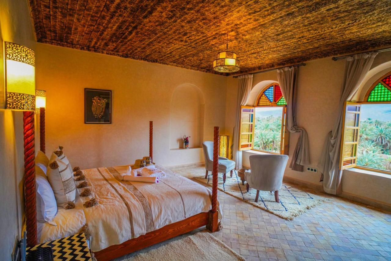 Kasbah Hnini Hotel Igdaoun Exterior photo