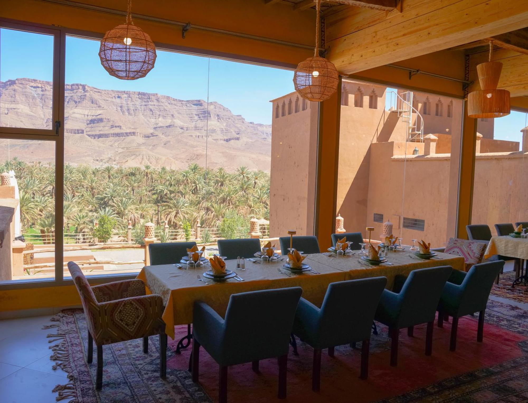 Kasbah Hnini Hotel Igdaoun Exterior photo